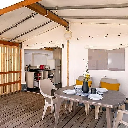 Hotel Glamping Tents - Camp Adriatic